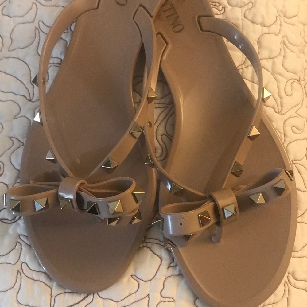 Authentic Valentino  Nude Rockstud Jelly Sandals